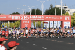 兰格格2025乌兰察布马拉松举行